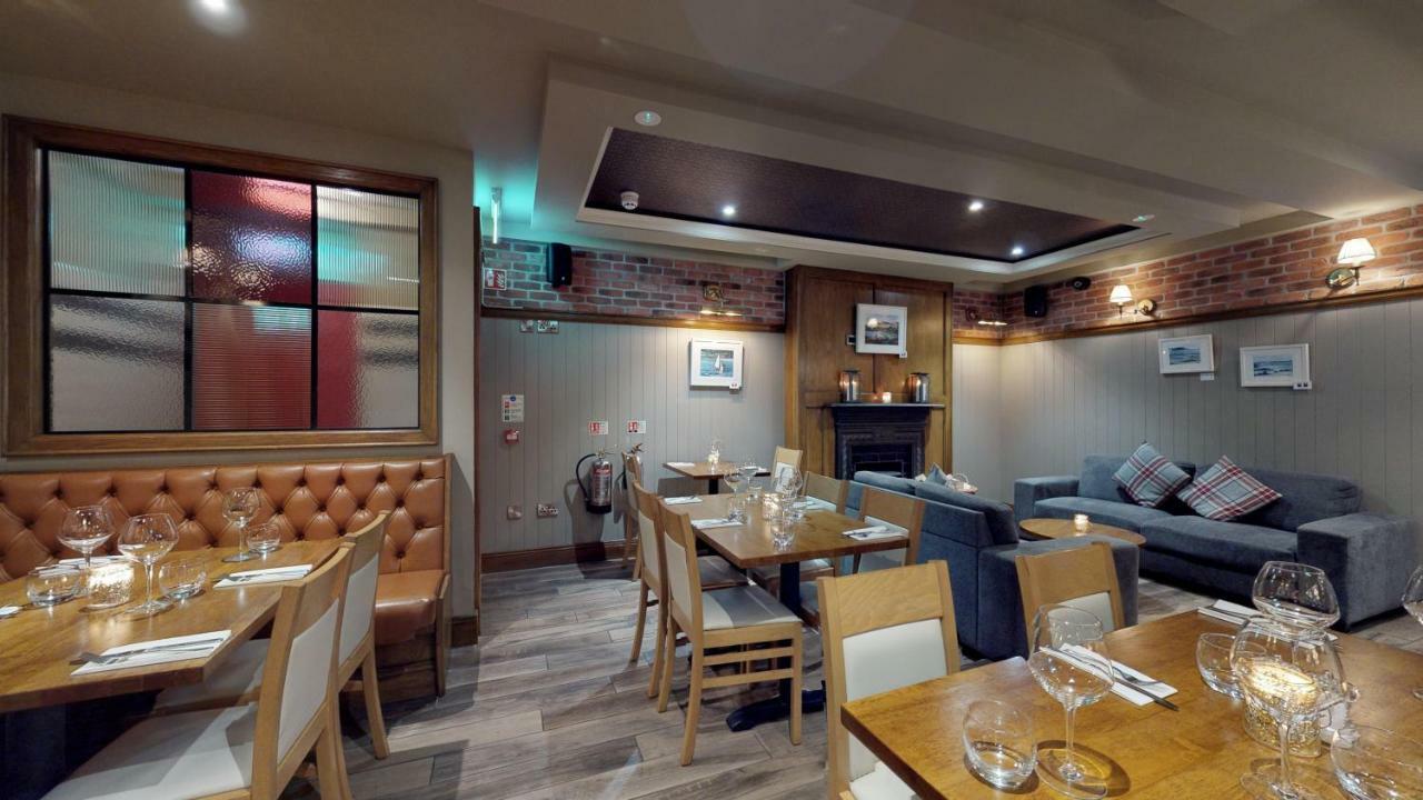 Foyle Hotel Moville Exterior foto